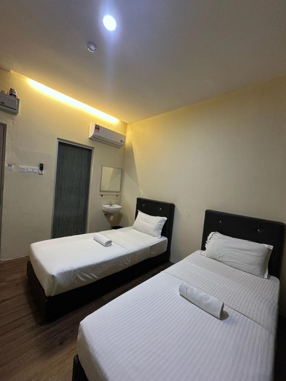 Serian Transit Inn Екстер'єр фото